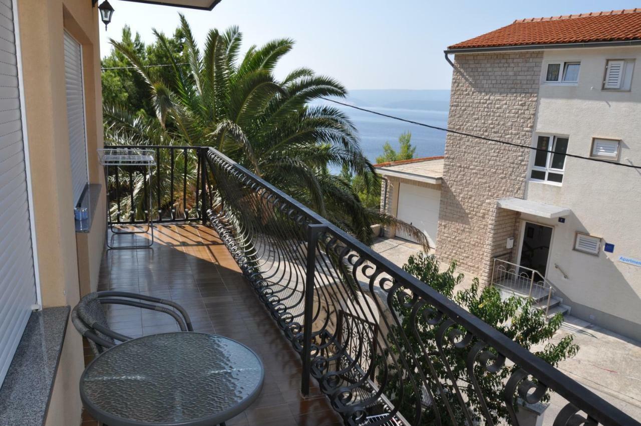 Batinic Apartmani Omis Exterior photo