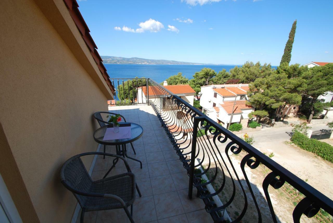 Batinic Apartmani Omis Exterior photo
